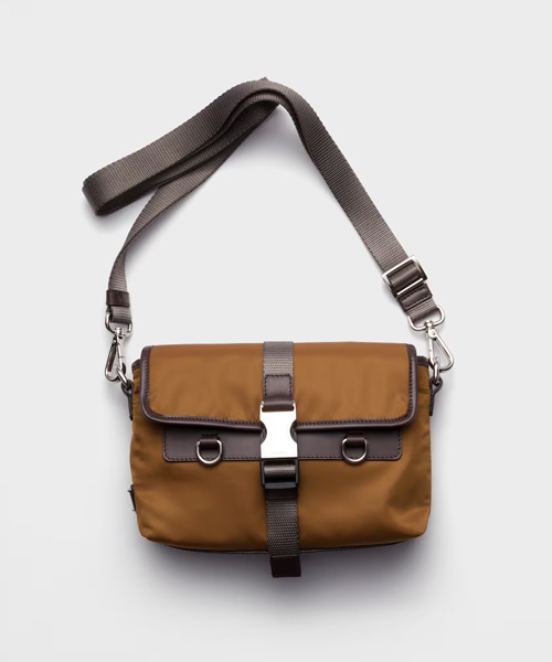 리나일론 및 가죽 스마트폰 케이스