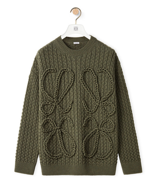 애너그램 케이블 스웨터