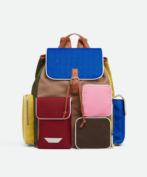 크로스로드 멀티 포켓 백팩