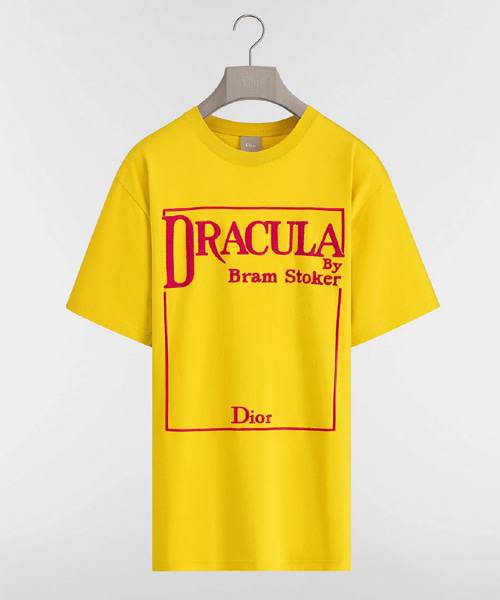 북 커버 자수 캐주얼 핏 티셔츠