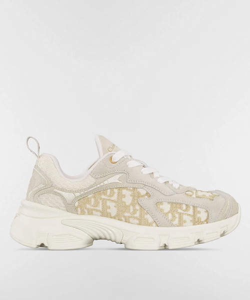 바이브 스니커즈