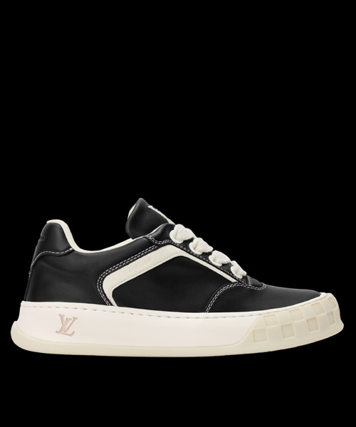 LV 틸티드 스니커즈