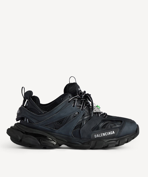 트랙 참 스니커즈