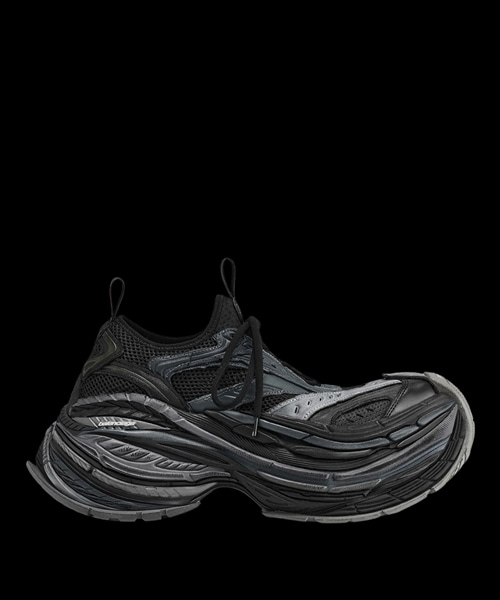 플랫 폼 리듀스드 스니커즈