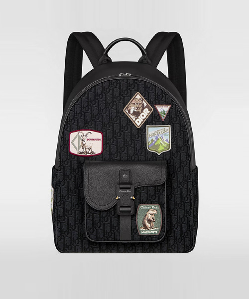 새들 지퍼 백팩