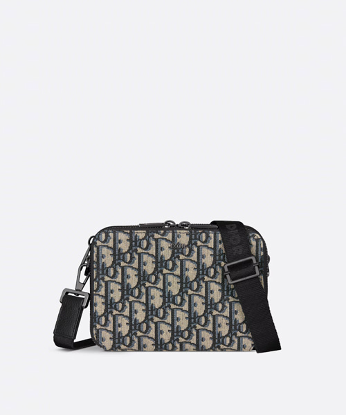 스트랩 지퍼 파우치