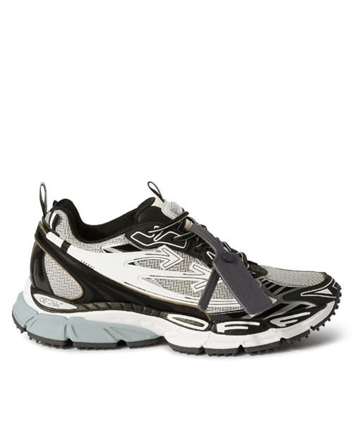 비 라이트 스니커즈