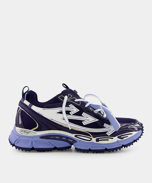 비 라이트 스니커즈