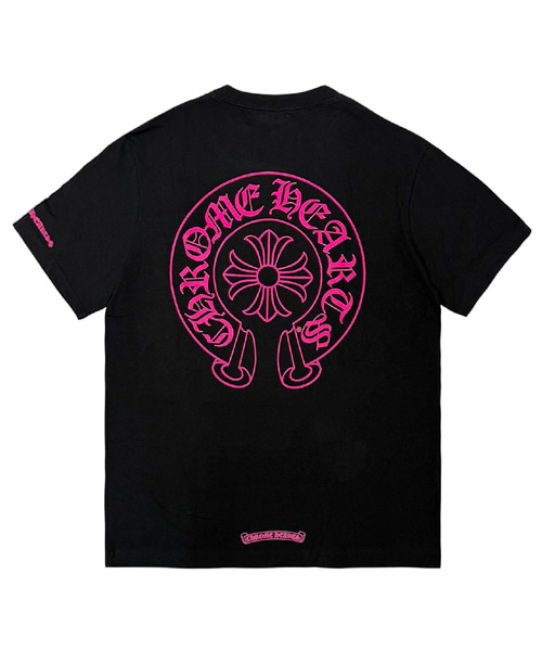 핑크 홀스슈 포켓 숏 슬리브 티셔츠