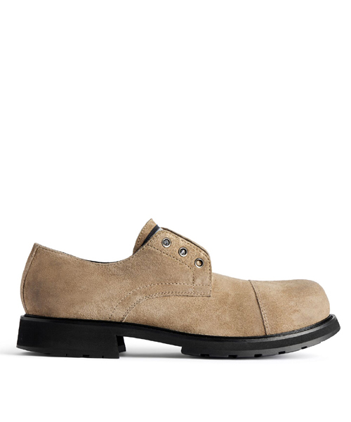 트럭 더비 인 샌드