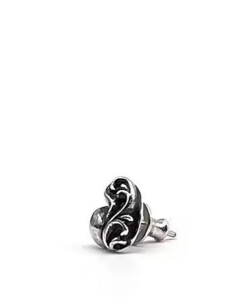 실버 바인 하트 이어링 스터드