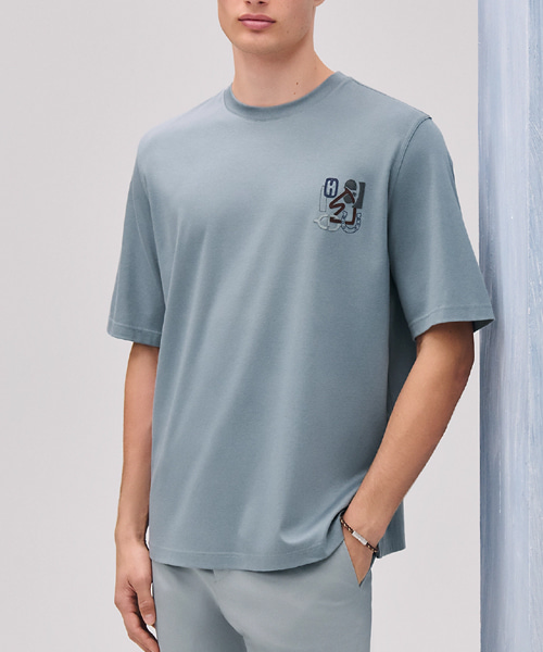 H 퍼즐 레더 디테일 티셔츠