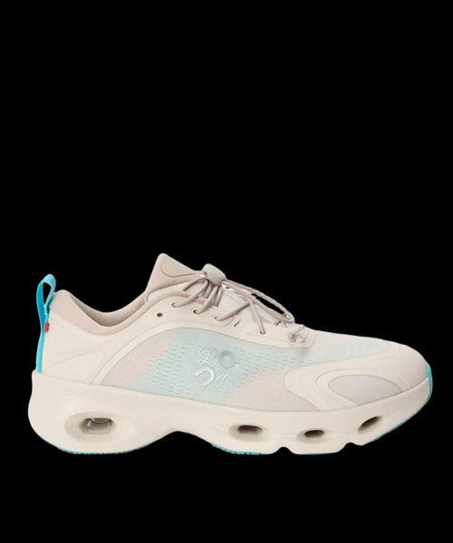 x ON RUNNING클라우드솔로 스니커즈