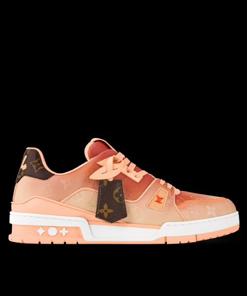 LV 트레이너 스니커즈