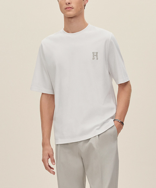 H 로고 디테일 티셔츠