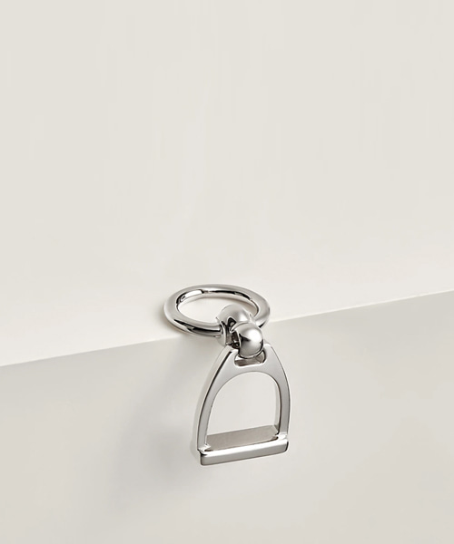 참스 에트리에 트윌리 링