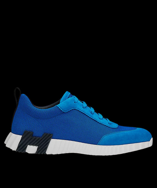 바운싱 스니커즈