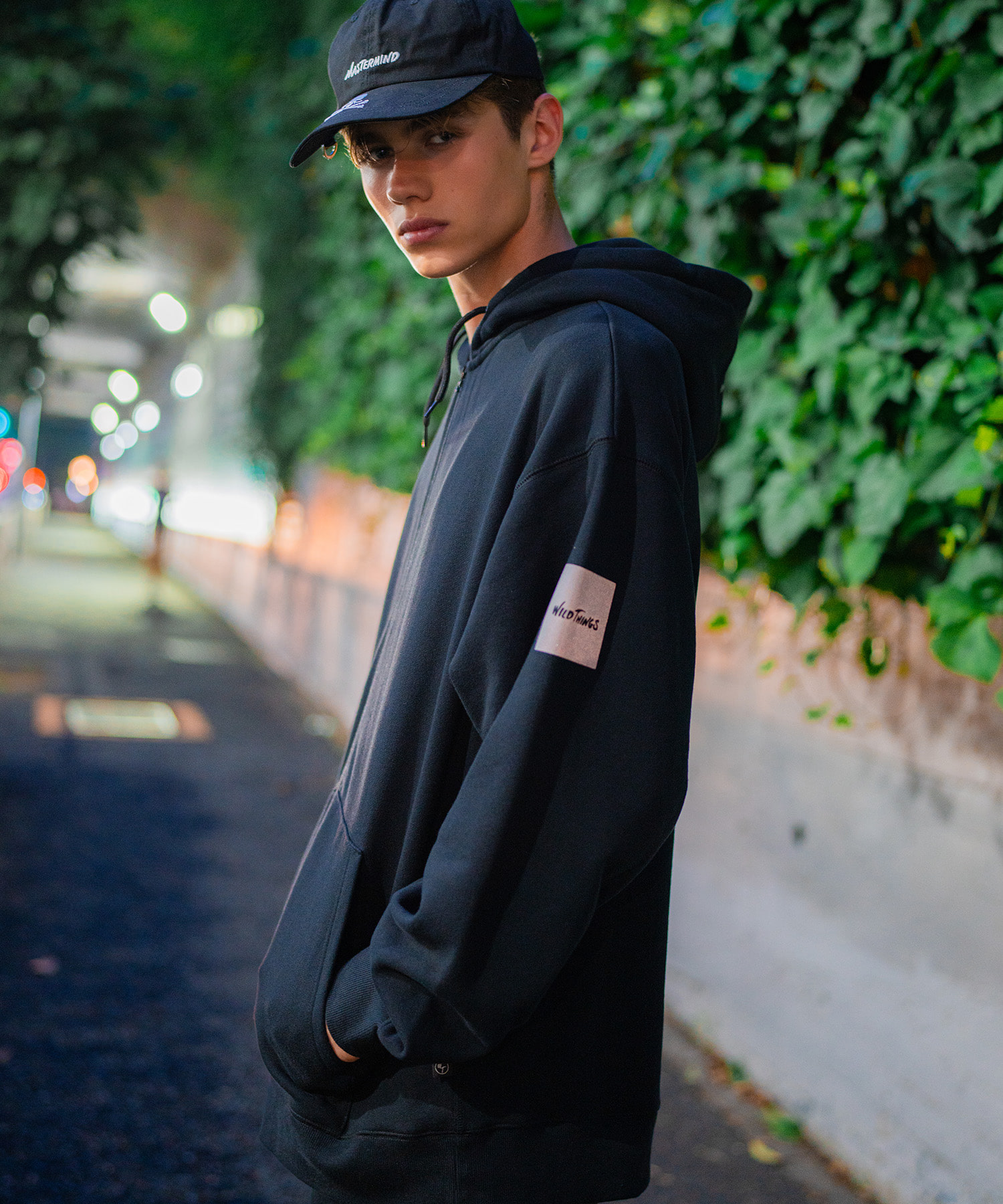 WT X MASTERMIND Hoodie Sepia Black - 와일드띵스