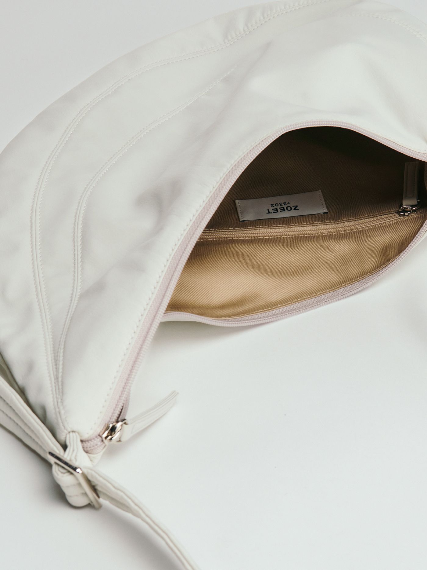 ショルダーバッグ・ポシェット [ZOEET] PEBBLE SHOULDER BAG PEBBLE SHOULDER BAG (SNOW) - ZOEET