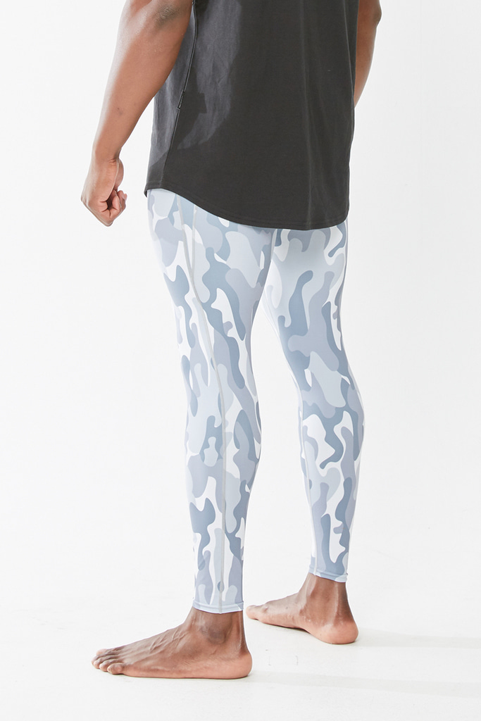 MEN'S COMPRESSION CAMO LEGGINGS WHITE - 화이트 카모 패턴 레깅스 이미지