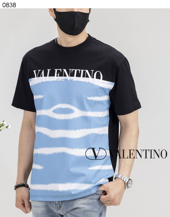 발렌티노 [VALENTINO] 타이거1967 실캣티셔츠신상
