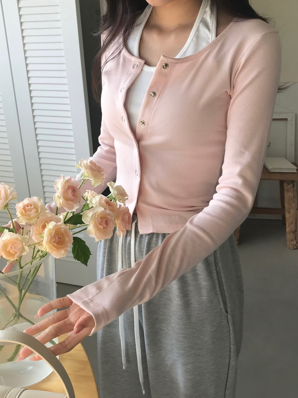 온느 홀터 가디건 상세 이미지 18