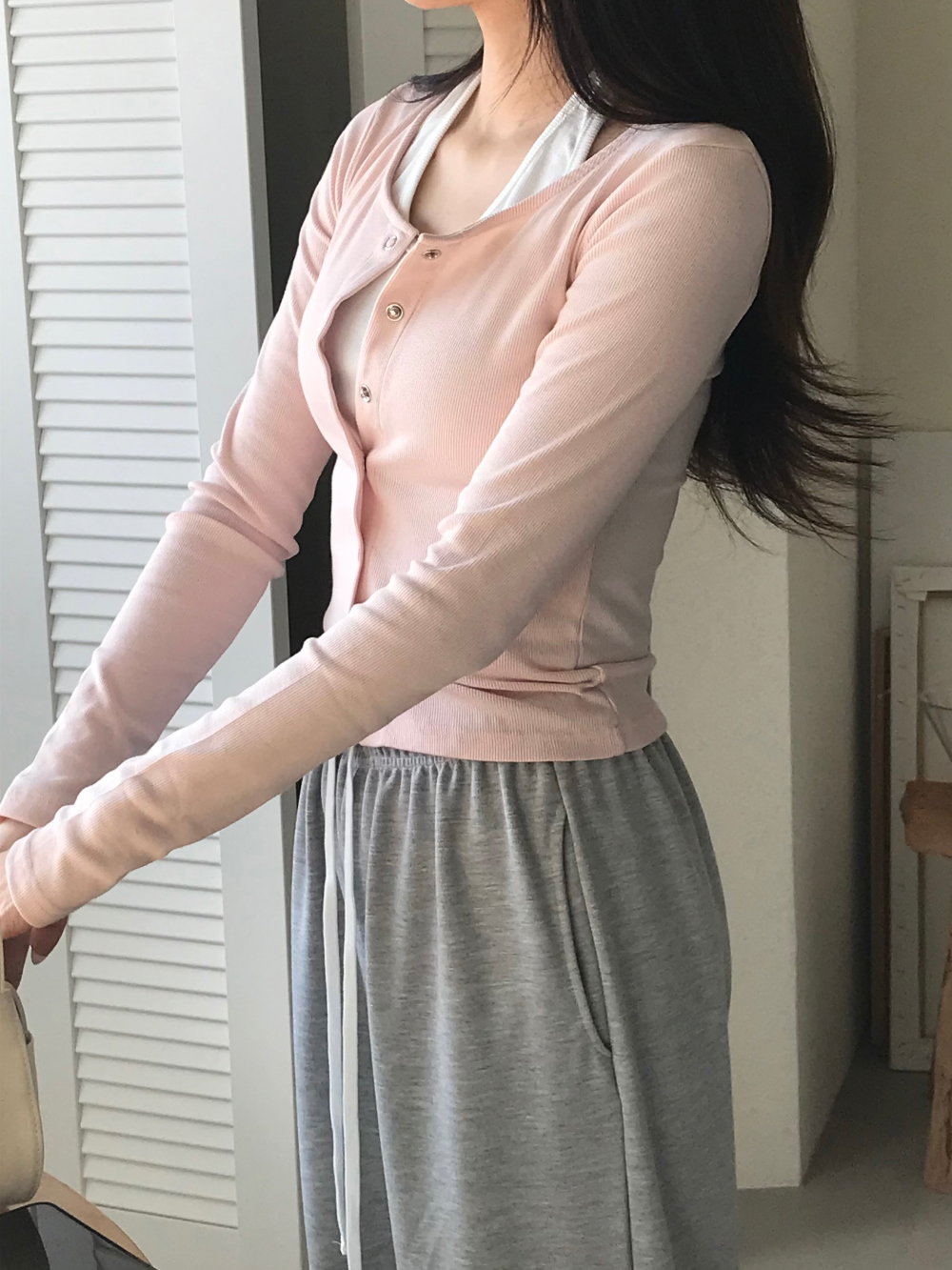 온느 홀터 가디건 상세 이미지 14