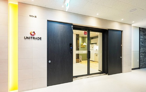 UNITRADE - DFLUX STUDIO