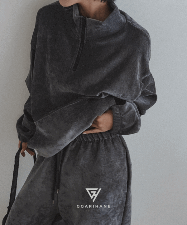 [Unisex]스모키 벨벳 반집업 오버핏 루즈핏 맨투맨 티셔츠 2 color / Free size