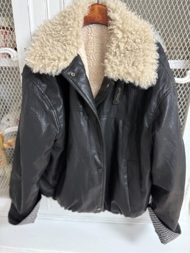 에코 레더 자켓