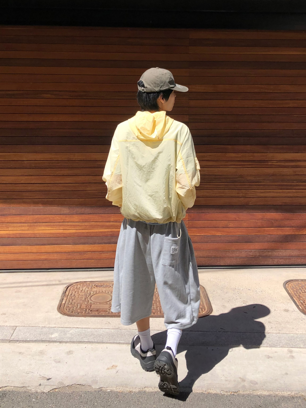 재킷 모델 착용 이미지-S1L51