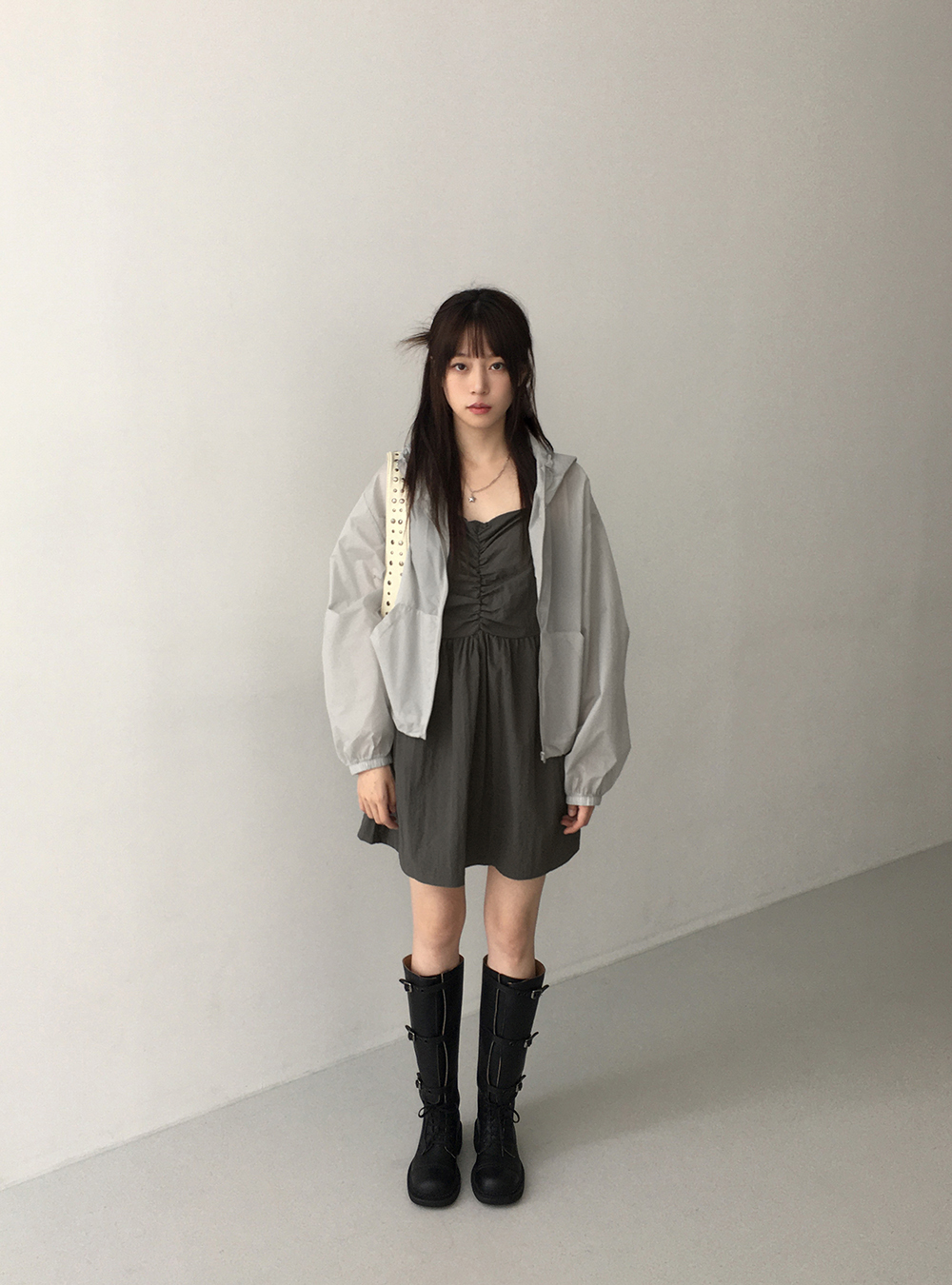 Hamong ワンピース シズニルック 圧縮ウールピンタックワンピース(ワンピース) | Sybilla(シビラ