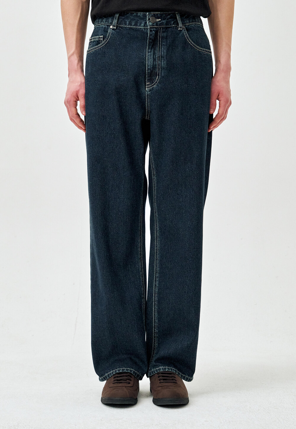 타임리스 스트레이트 데님 팬츠 다크 블루 | ZIOSONGZIO 지오송지오 공식스토어