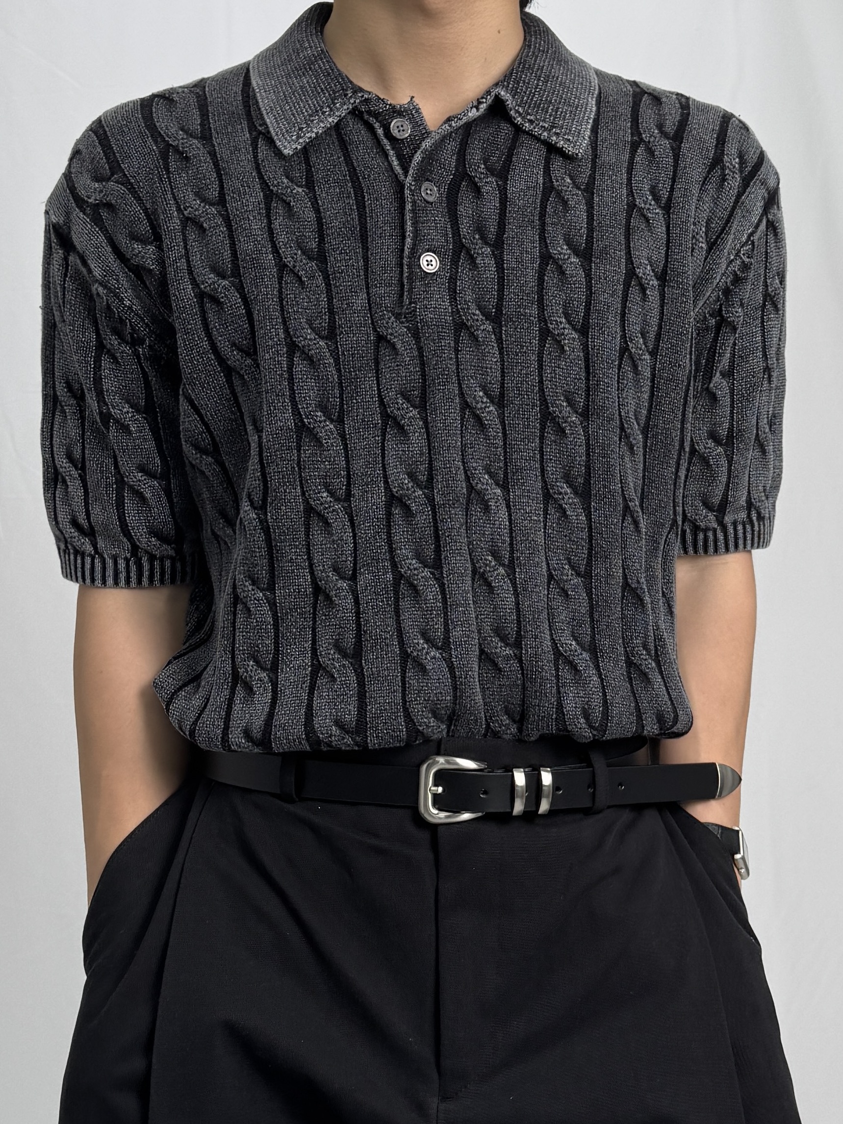 랜던 피그먼트 카라 반팔 니트