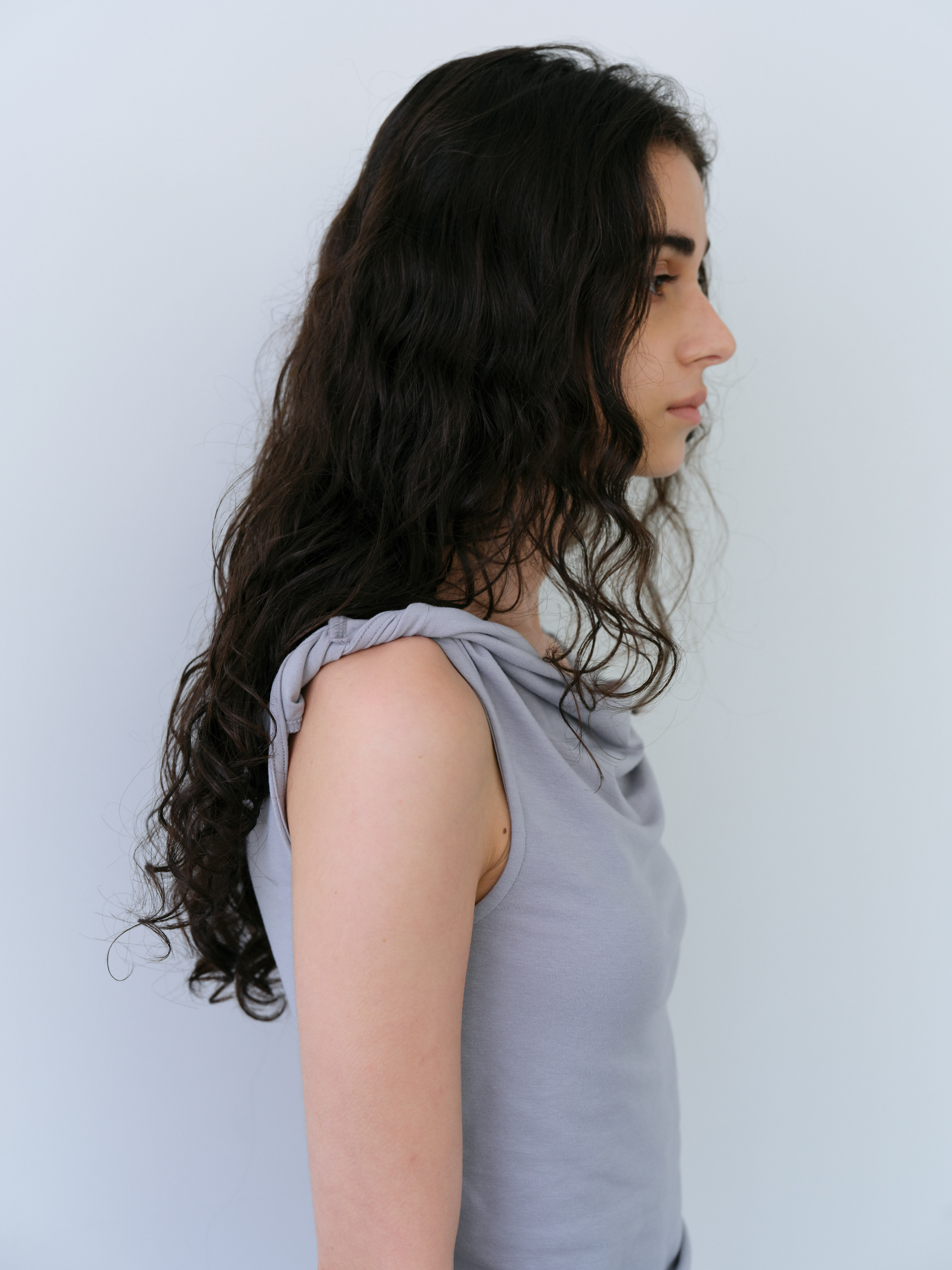 [3rd 7/14 예약발송] Twisted Cowl Sleeveless (Gray) - Sutto