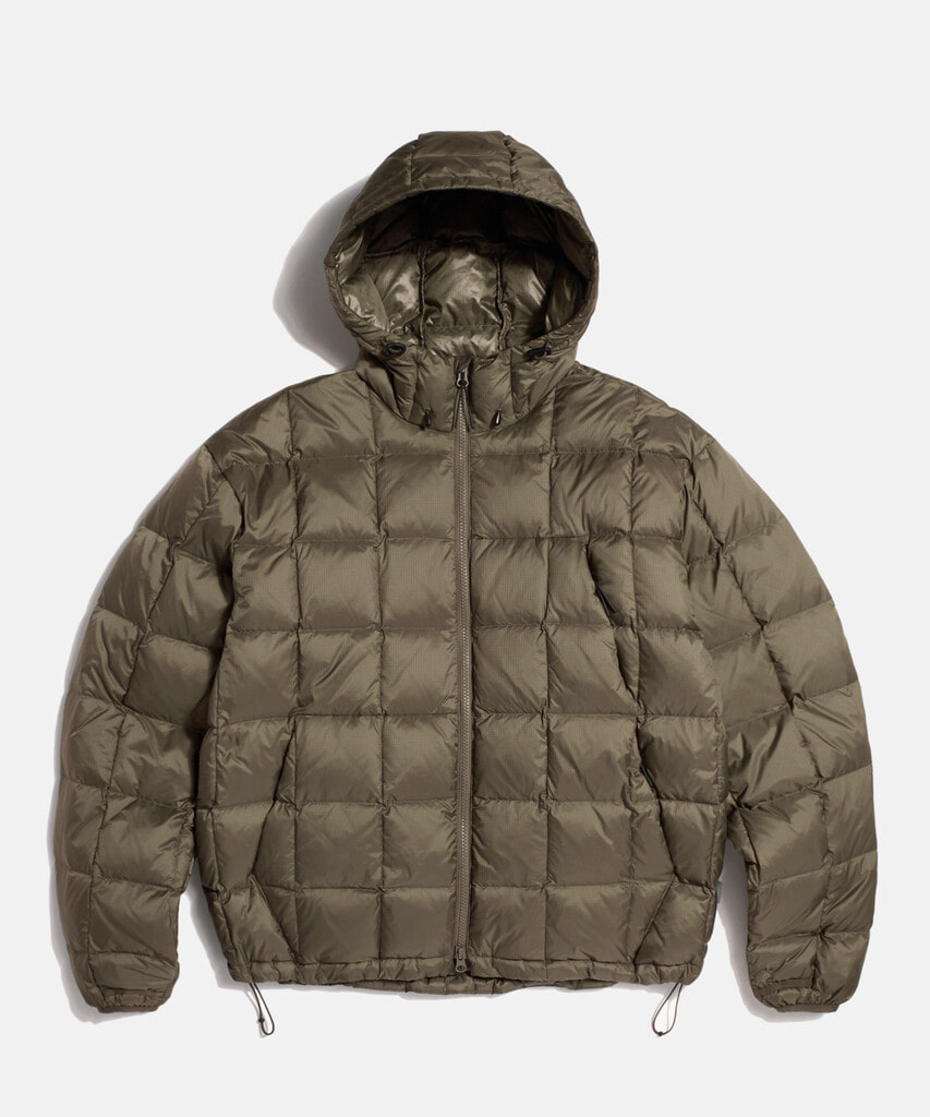[9월 22일 예약발송] Hooded Light Down Jacket Taupe