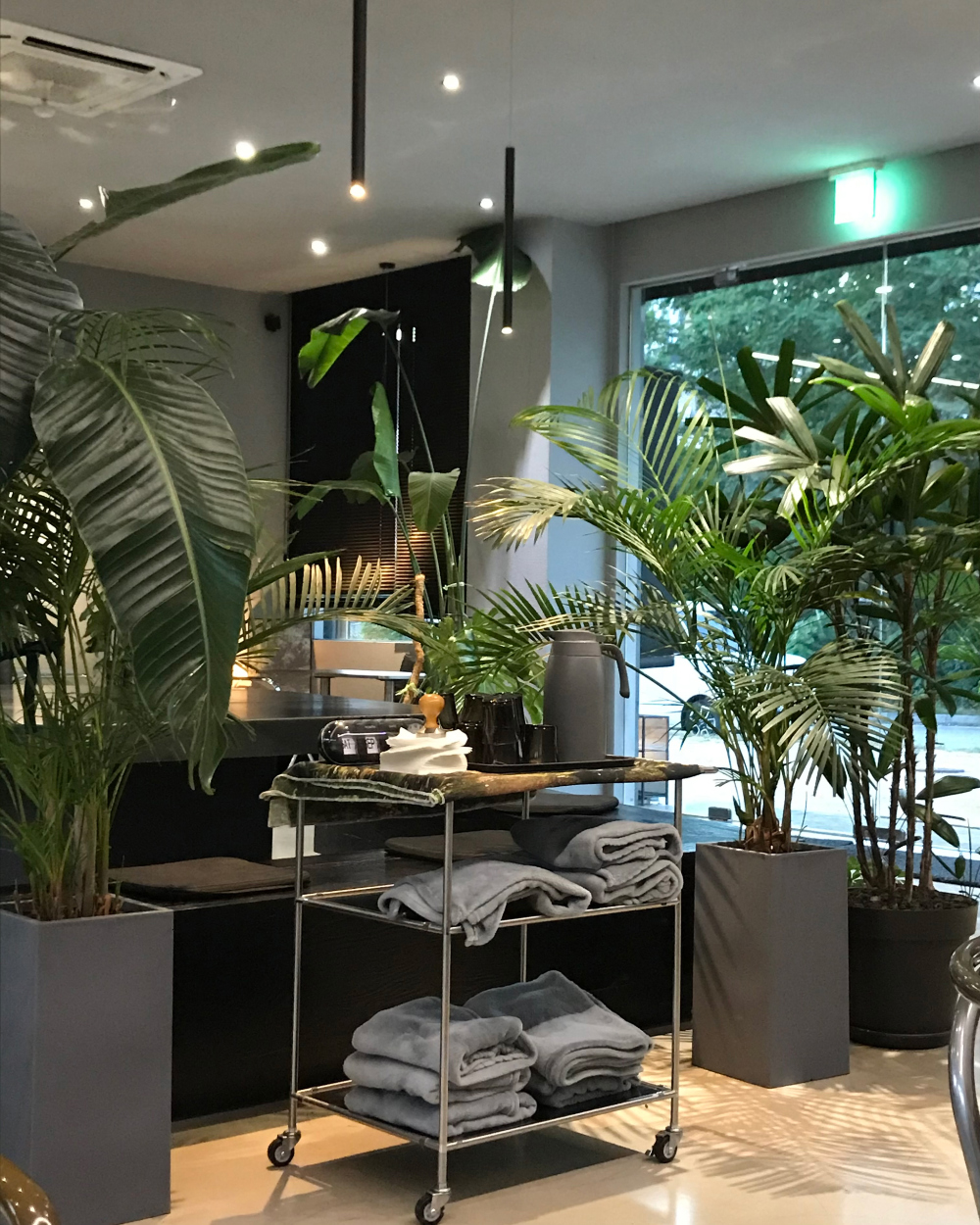 卡其色外套 圖片-S1L189