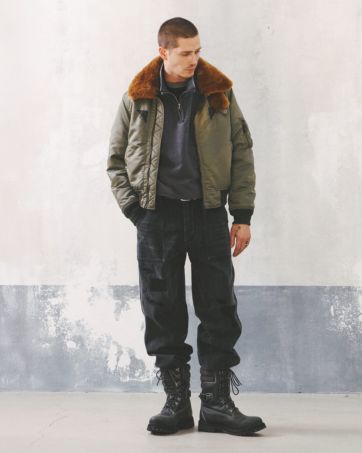 SHEARLING FLIGHT B-15 JUMPER / OLIVE