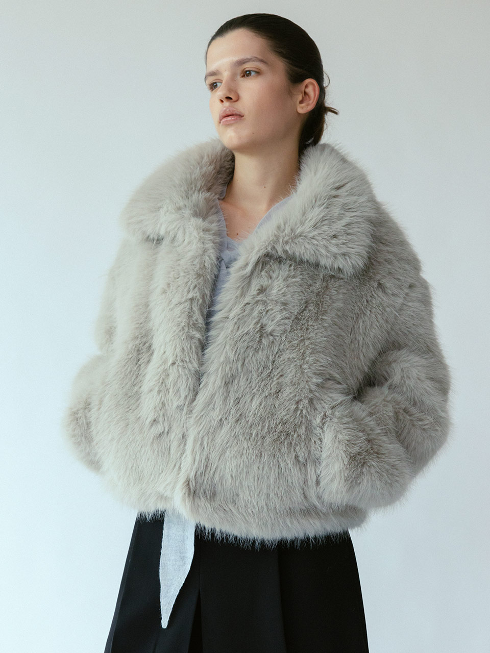 Faux Fur Short Jacket SF5WJ401-11 - LOEUVRE