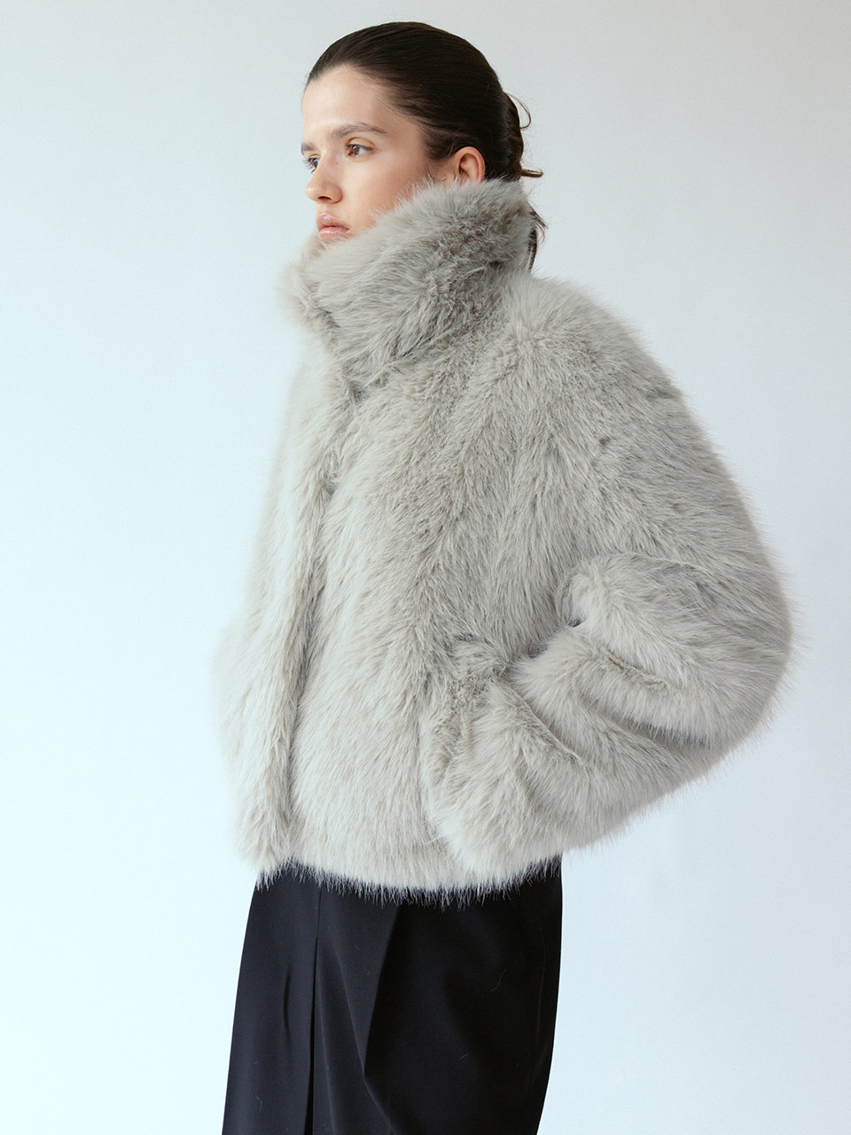 Faux Fur Short Jacket SF5WJ401-11 - LOEUVRE