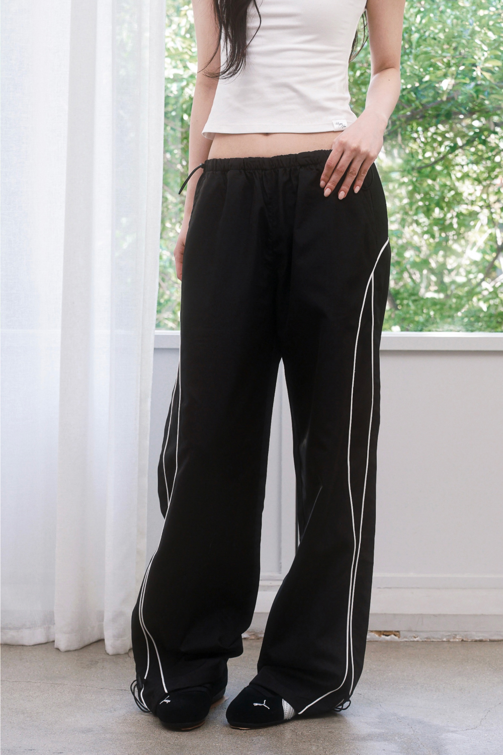 PIPE SIDE LINE TRACK PANTS - 2 COLORS BLACK