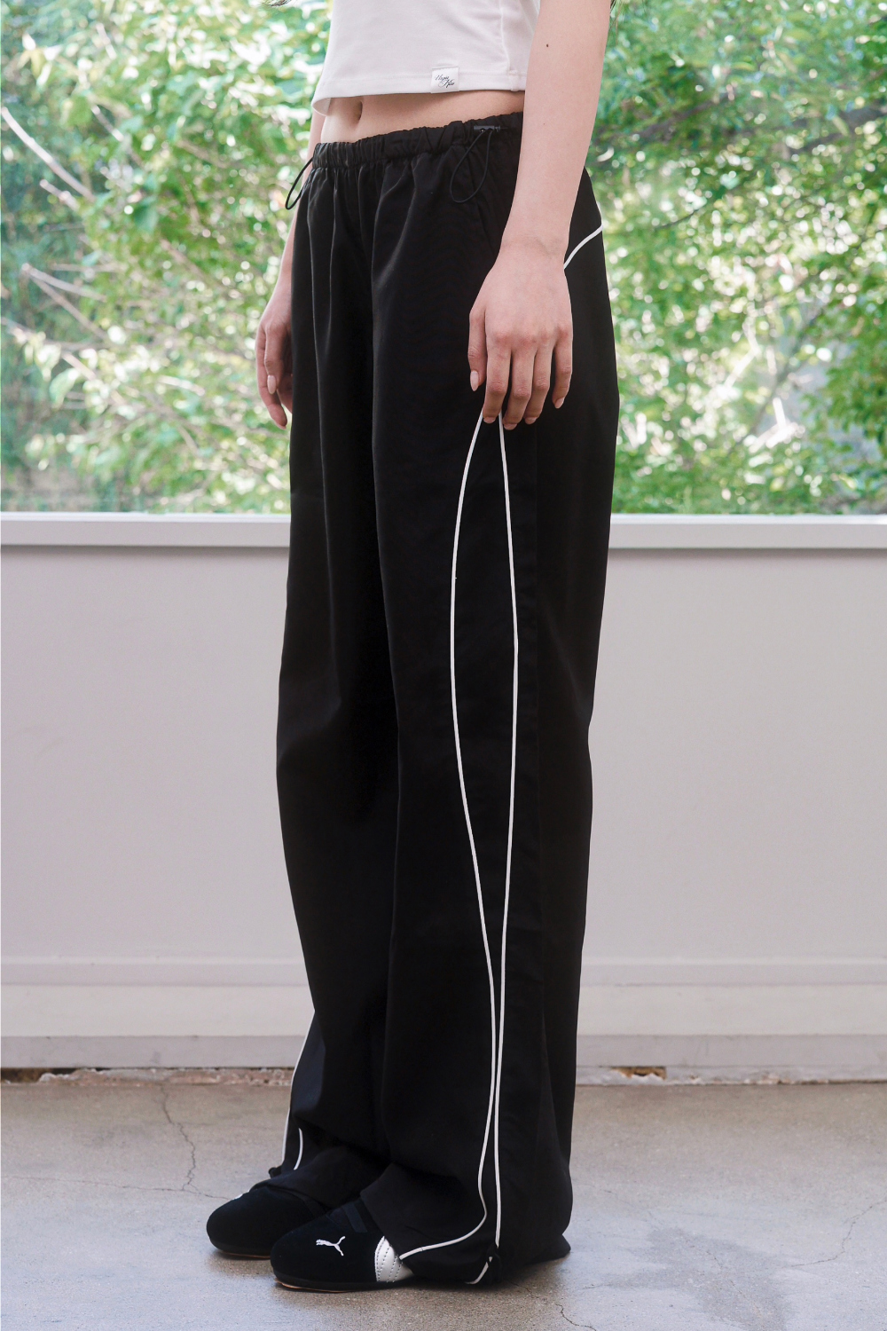 PIPE SIDE LINE TRACK PANTS - 2 COLORS BLACK
