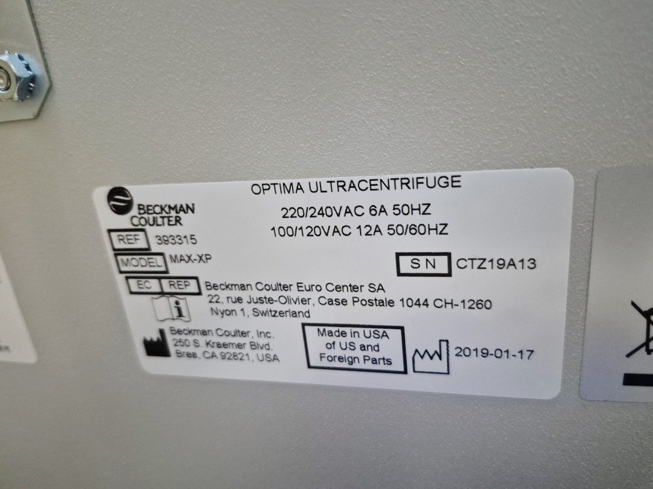 [판매완료] 탁상형 Ultra centrifuge Optima MAX-XP - Universal Bio Korea