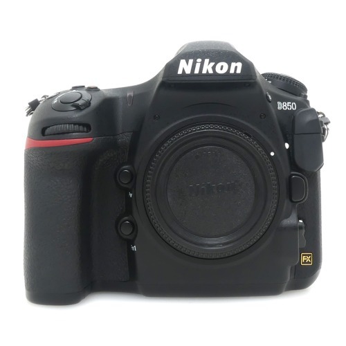 [중고] 니콘 Nikon D850 BODY 정품 + 니콘 정품 배터리 2개 , 부속포함 * 셧터박스 교체후 실컷수 42.000 컷 * (A+)