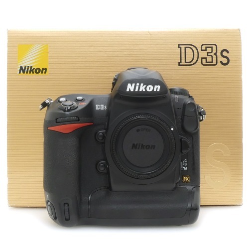 [중고] 니콘 Nikon D3s BODY 박스품 - 배터리 2개 열화도 3 , 열화도 4 2개 * 140,000 컷 (A)
