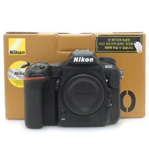 [중고-위탁판매] 니콘 Nikon D500 BODY 정품 , 박스품 * 59,500 컷 (A+)