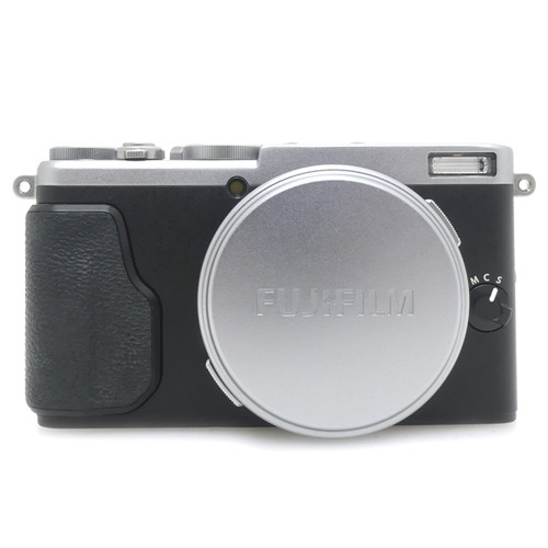 [중고] 후지필름  FUJIFILM X70 - Silver-  정품 + 부속포함 (A+)