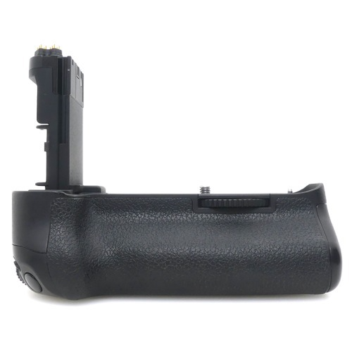 [중고] 캐논 Canon Battery Grip BG-E11 정품 그립  - 5D Mark III. 5Ds. 5Dsr 용 (A)