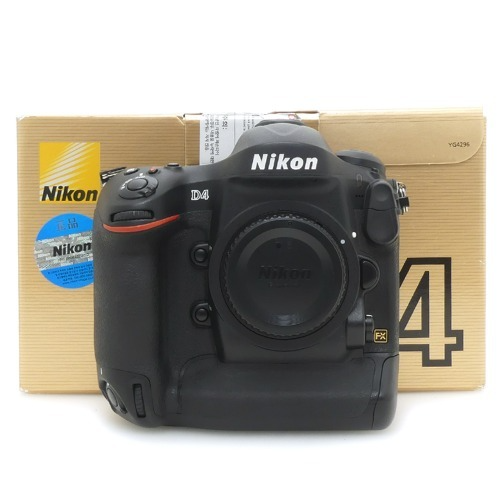 [중고] 니콘 Nikon D4 BODY 정품 , 박스품 [ 배터리 열화도 1 ]  * 39.000 컷 (A+)