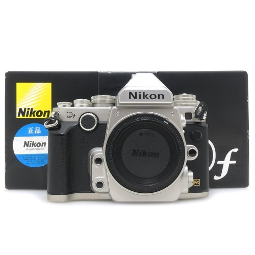 [중고] 니콘 Nikon DF [ SILVER ] BODY 정품 , 박스품 + 니콘 정품 배터리 2개 * 20,100 컷 (A+)